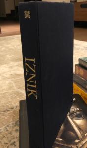 IZNIK :  The Pottery of Ottoman Turkey